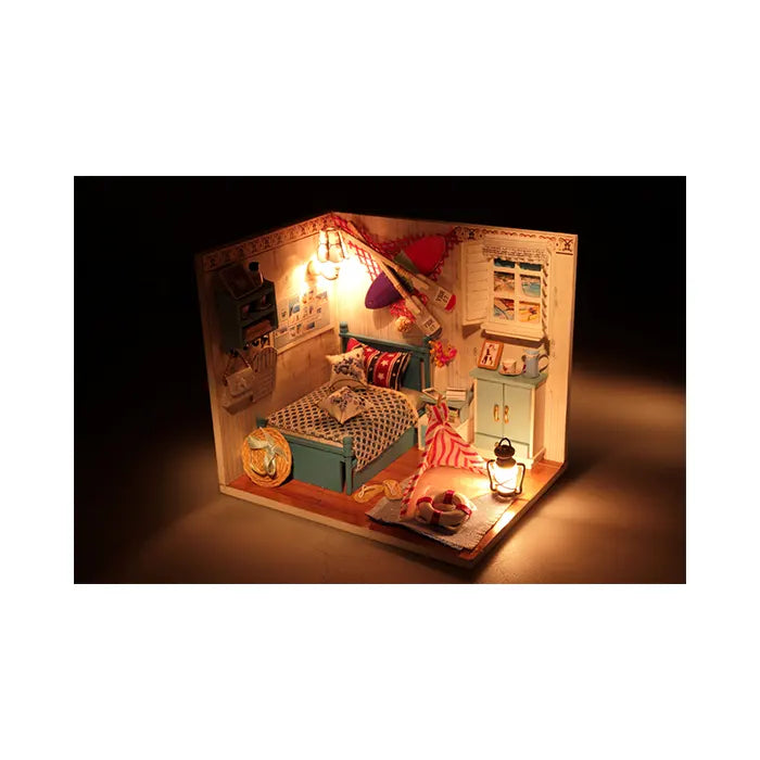 Tradeopia 3D DIY Dollhouse Kit Brandon's Room