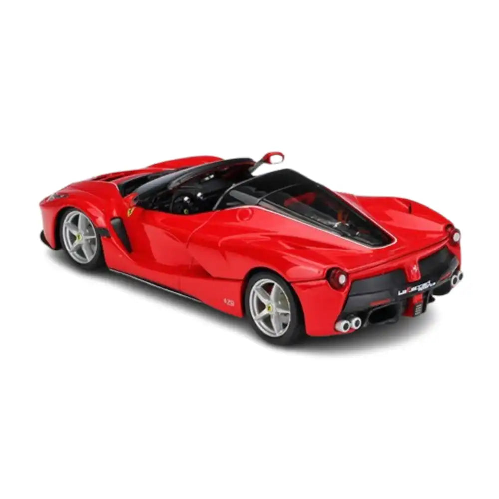Bburago Ferrari F70 Aperta 1:24 Die-Cast Model Car (Red)