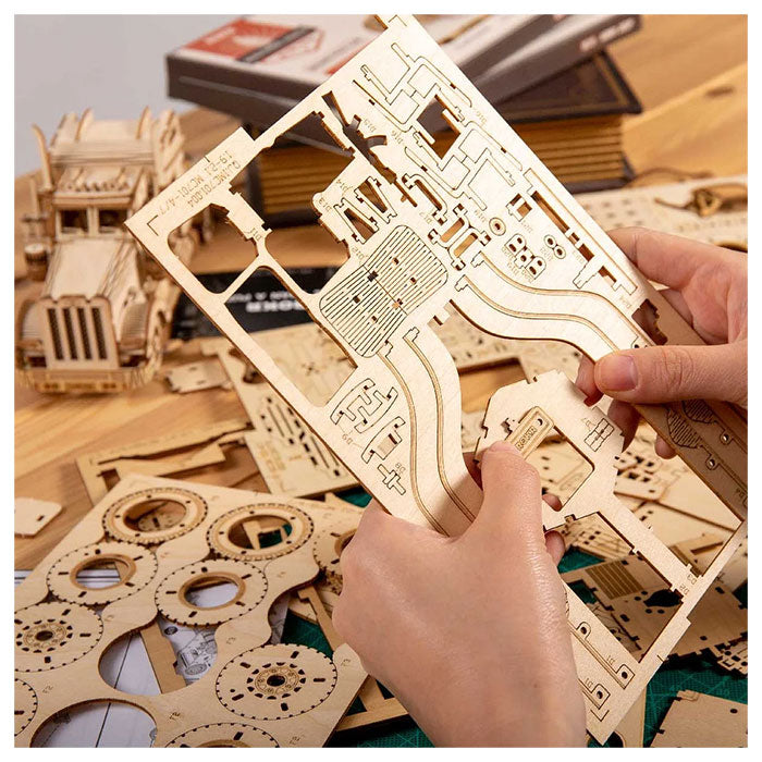 3D Wooden Puzzle – V8 Grand Prix Model Car