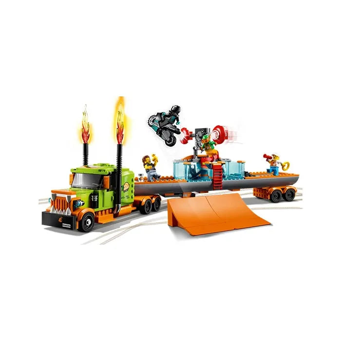 LEGO City Stunt Show Truck - 420 Pieces