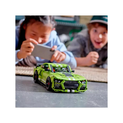 LEGO Technic Ford Mustang Shelby GT500 - 544 Pieces
