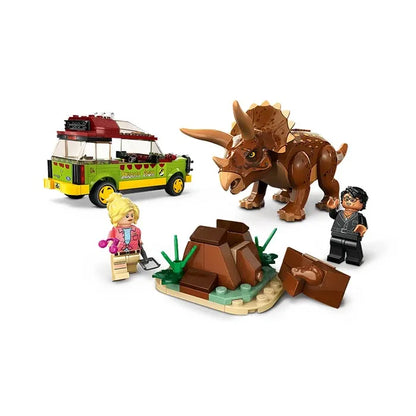LEGO Jurassic Park Triceratops Research - 281 Pieces