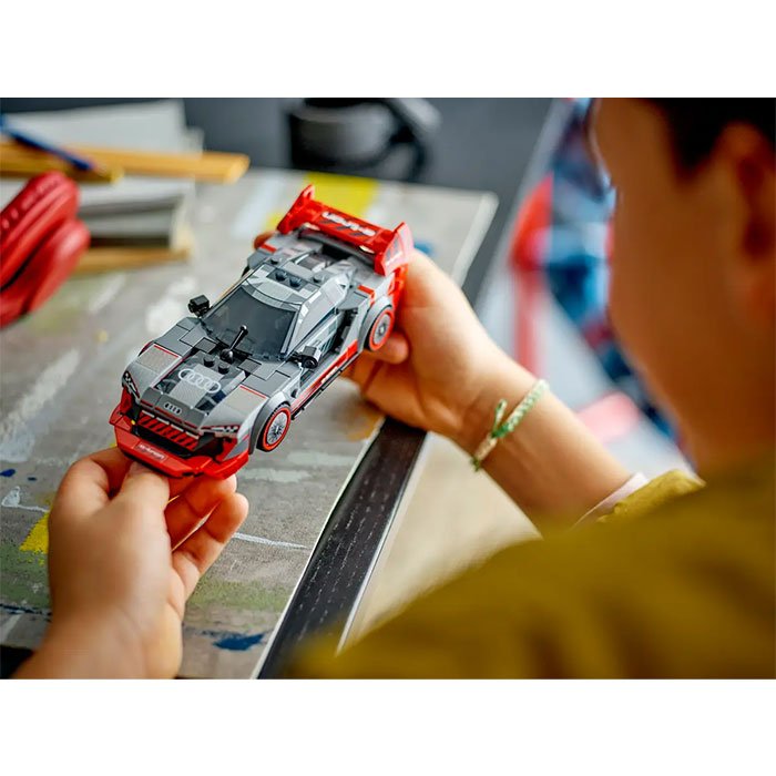 LEGO Speed Champions Audi S1 e-tron quattro Race Car - 274 Pieces