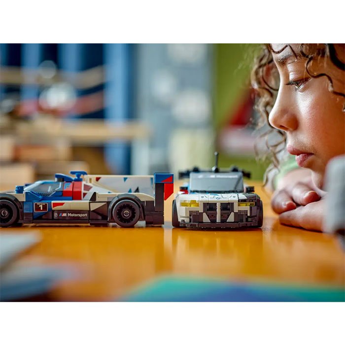 LEGO Speed Champions BMW M4 GT3 And BMW M Hybrid V8 Race Cars - 676 Pieces