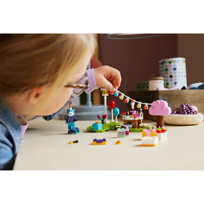 LEGO Animal Crossing Julian's Birthday Party 170 Pieces