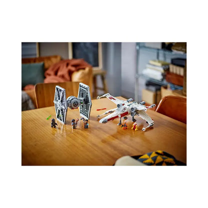 LEGO Star Wars TIE Fighter &amp; X-Wing Mash-up - 1063 Pieces