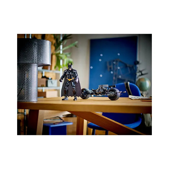 LEGO DC Batman Construction Figure and the Bat-Pod Bike - 713 Pieces
