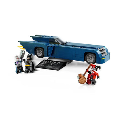 LEGO DC Batman with the Batmobile vs. Harley Quinn and Mr. Freeze - 435 Pieces