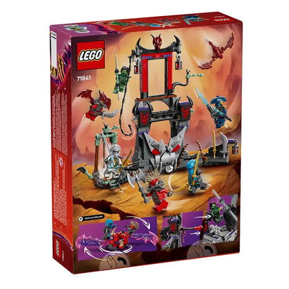 LEGO Ninjago Dragonian Strom Village 305 Pieces