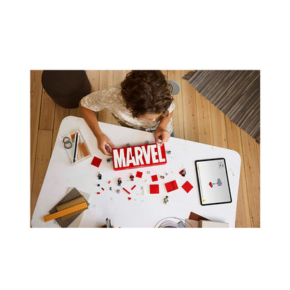 LEGO Marvel Logo And Minifigures 931 Pieces