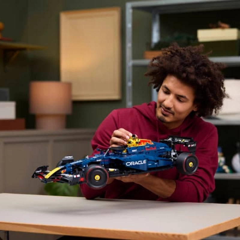 LEGO Technic Oracle Red Bull Racing RB20 F1 Car 1639 Pieces