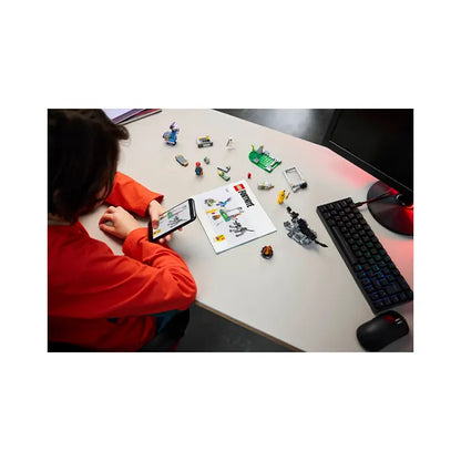 LEGO Fortnite Peely &amp; Sparkplug's Camp 250 Pieces
