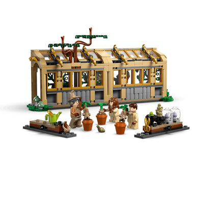 LEGO Harry Potter Hogwarts Castle: Herbology Class 390 Pieces