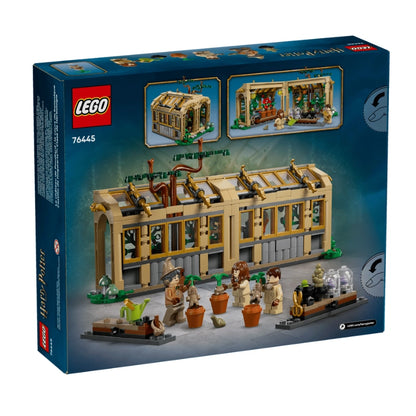 LEGO Harry Potter Hogwarts Castle: Herbology Class 390 Pieces
