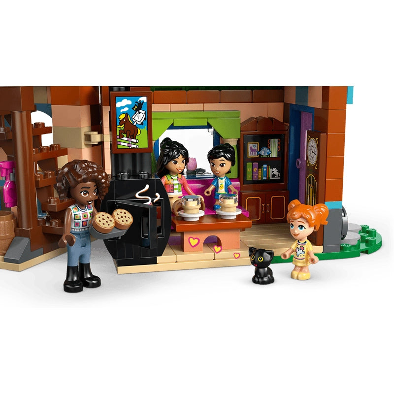 LEGO Friends Pony Ranch &amp; Stable 727 Pieces