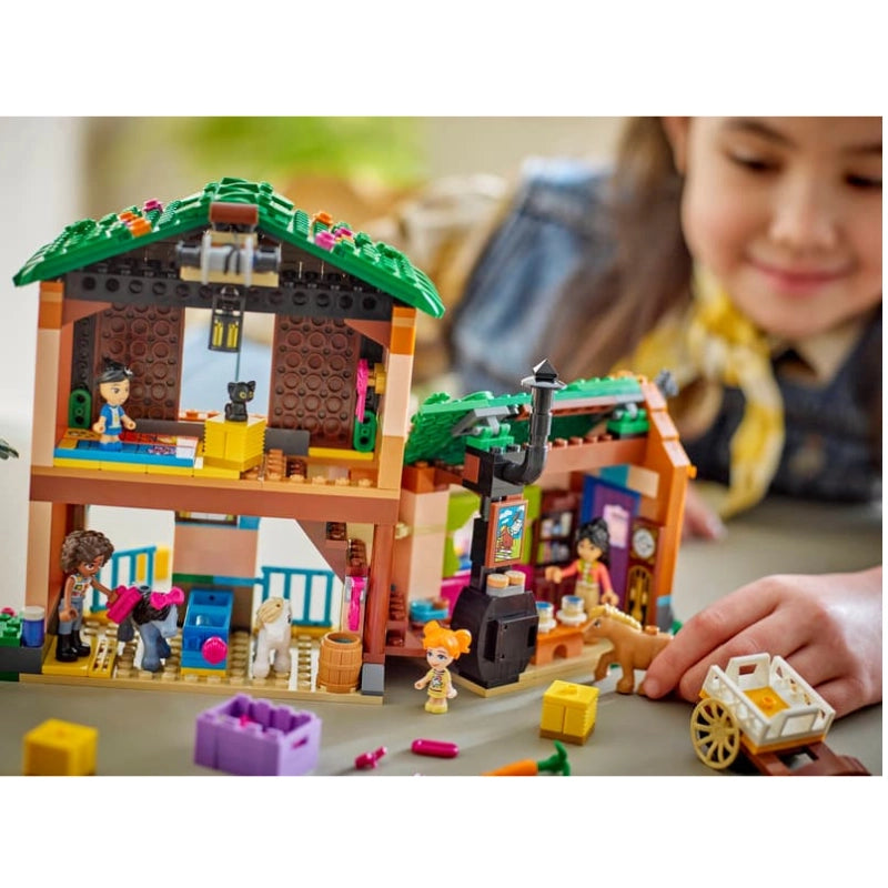 LEGO Friends Pony Ranch &amp; Stable 727 Pieces