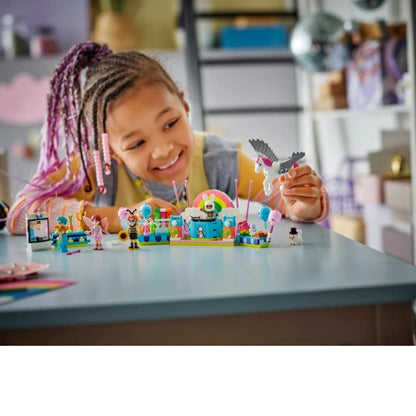 LEGO Friends Costume Party with Unicorn &amp; Fairy 261 Pieces