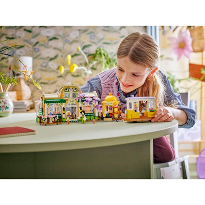 LEGO Friends Plant Café &amp; Flower Shop 1138 Pieces