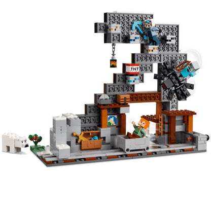 LEGO Minecraft® The Pickaxe Mine 530 Pieces