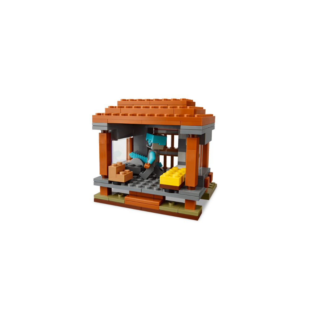 LEGO Minecraft The Pillager Outpost and Ravager 665 Pieces