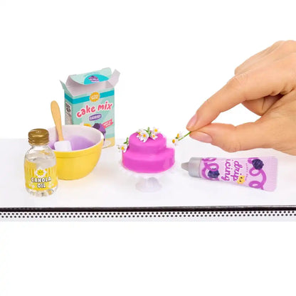 Make It Mini Miniverse - From Scratch Series 2 Mini Collectible Food DIY Set