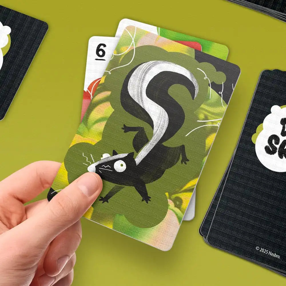 Dump The Skunk! - Card Game