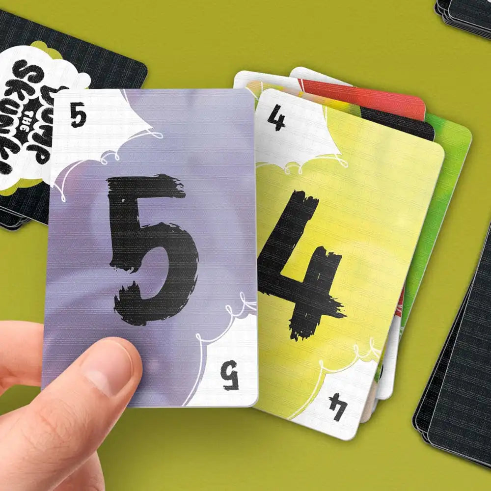 Dump The Skunk! - Card Game