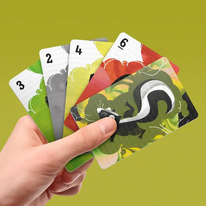 Dump The Skunk! - Card Game