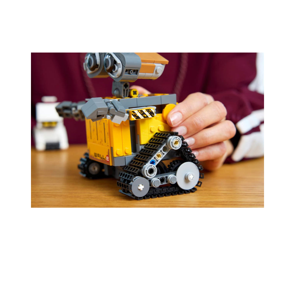 LEGO Disney WALL-E and EVE 811 Pieces