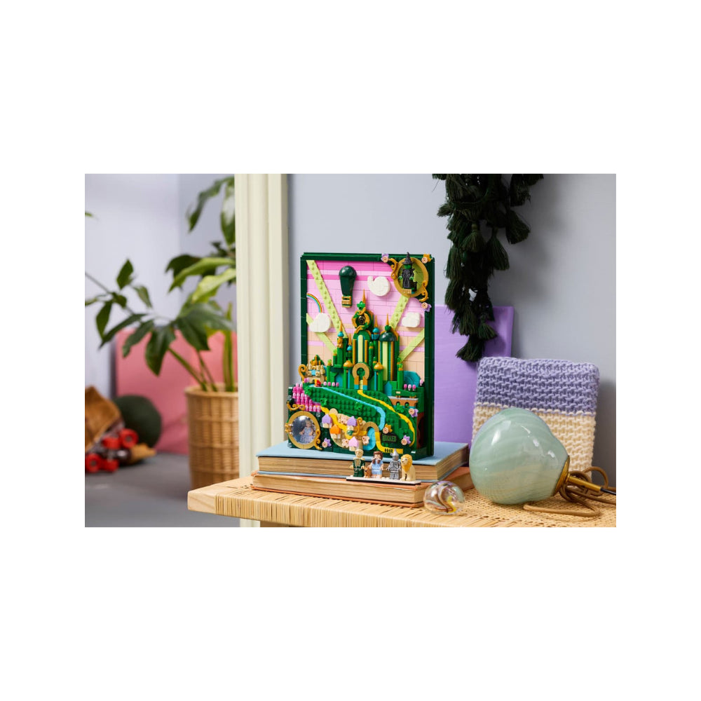 LEGO Wicked Emerald City Wall Art 1518 Pieces