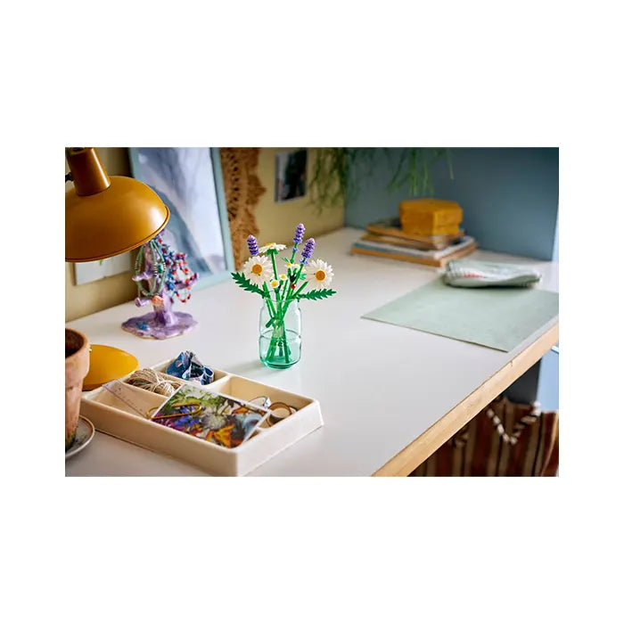 LEGO Botanicals Daisies 133 Pieces