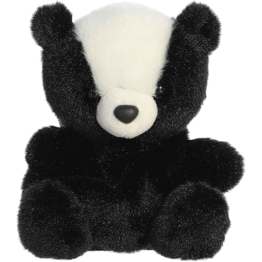 Aurora: Adorable Palm Pals Scout Skunk 5 Inch
