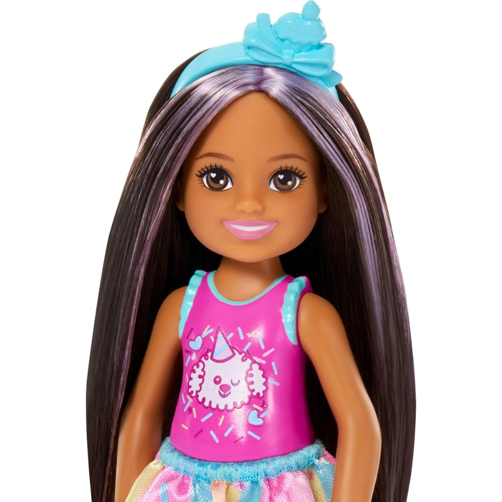 Mattel Barbie Club Chelsea Birthday-Themed with Party Accessories Brunette Hair