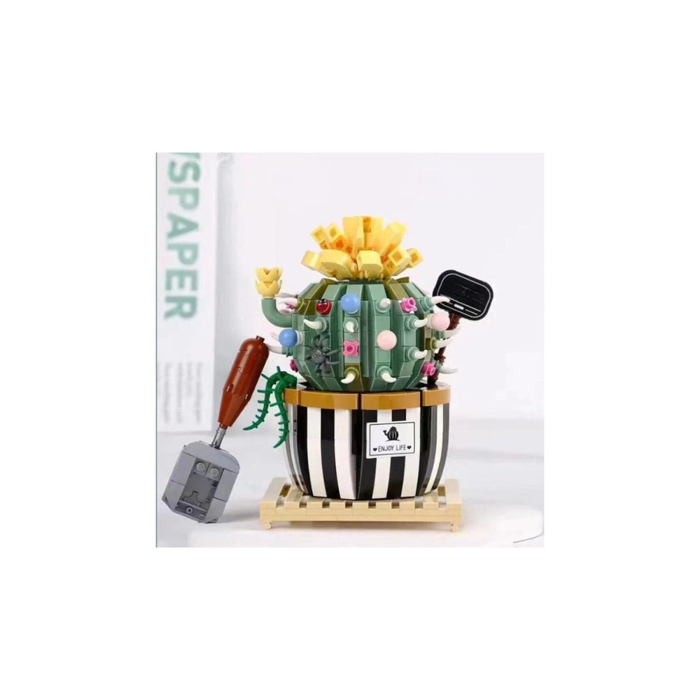 Cactus Building Set - 721 Pieces