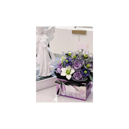 Gift Box Purple Flower Building Set - 1,179 Pieces