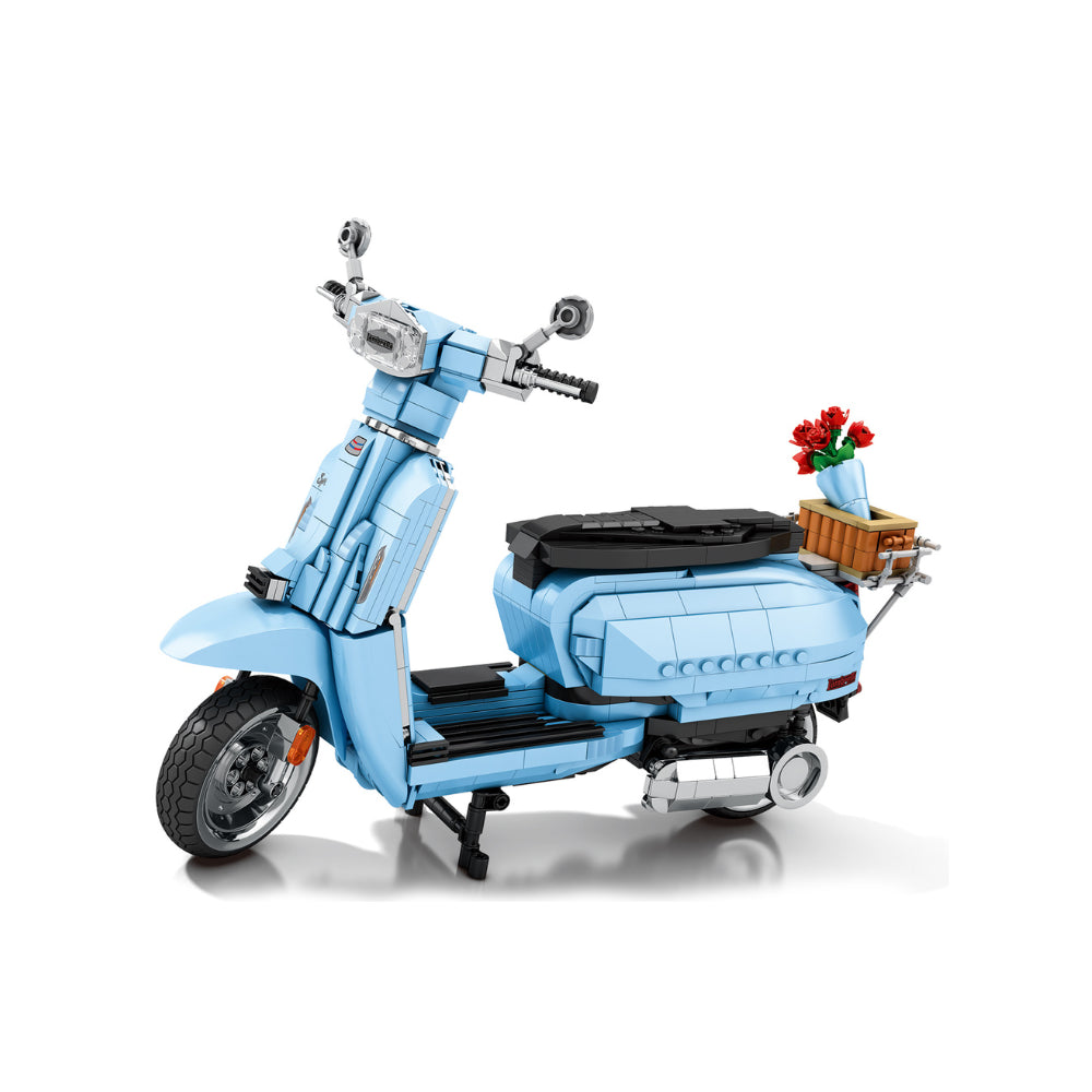 Lambretta Scooter Building Set - 1,169 Pieces