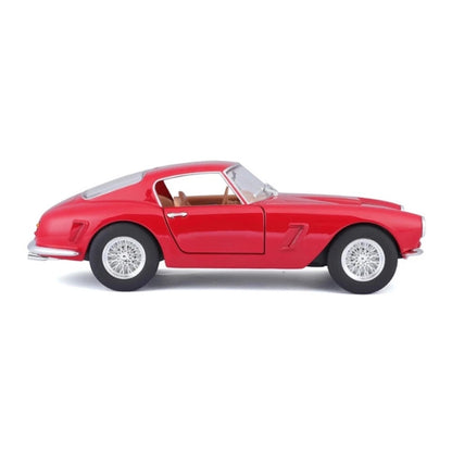 FERRARI 250 GT 1/24 Scale Bburago RED
