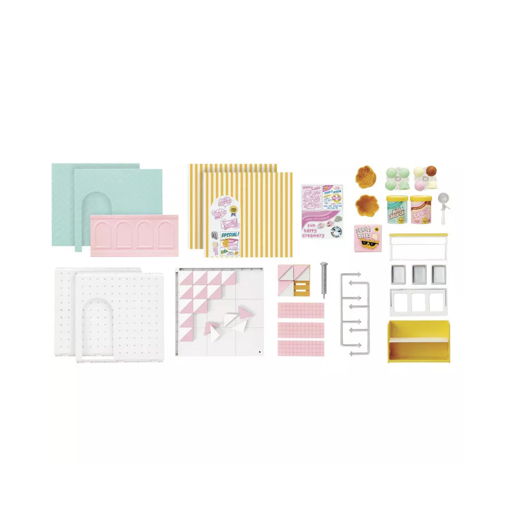 MGA's Miniverse Spaces Starter Pack (Random Pick)