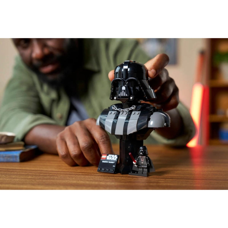 LEGO Star Wars: DARTH VADER BUST 349 Pieces