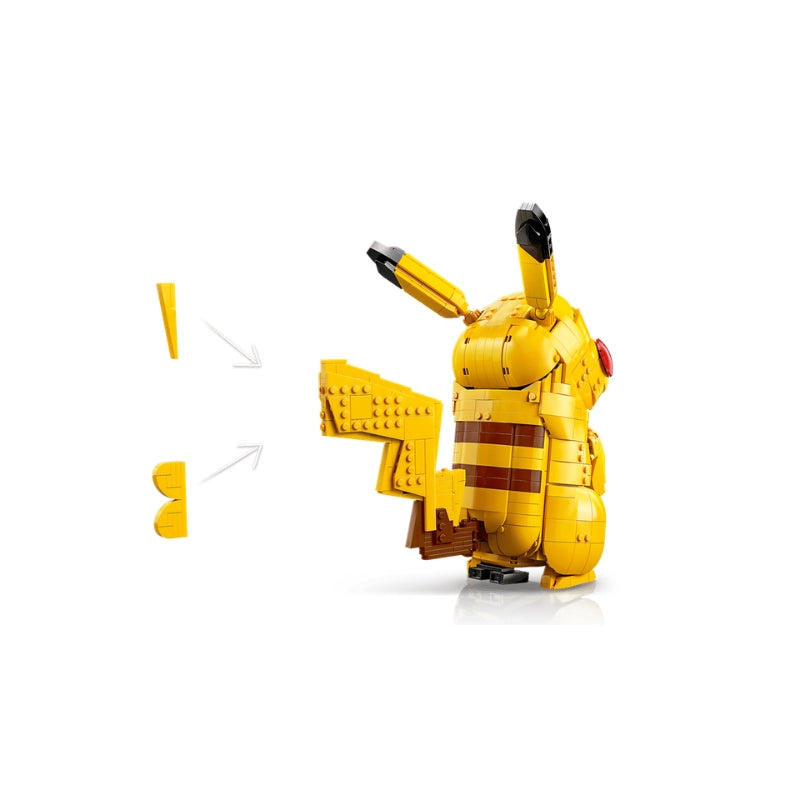 PIKACHU POKE BALL 2050PCS 18+