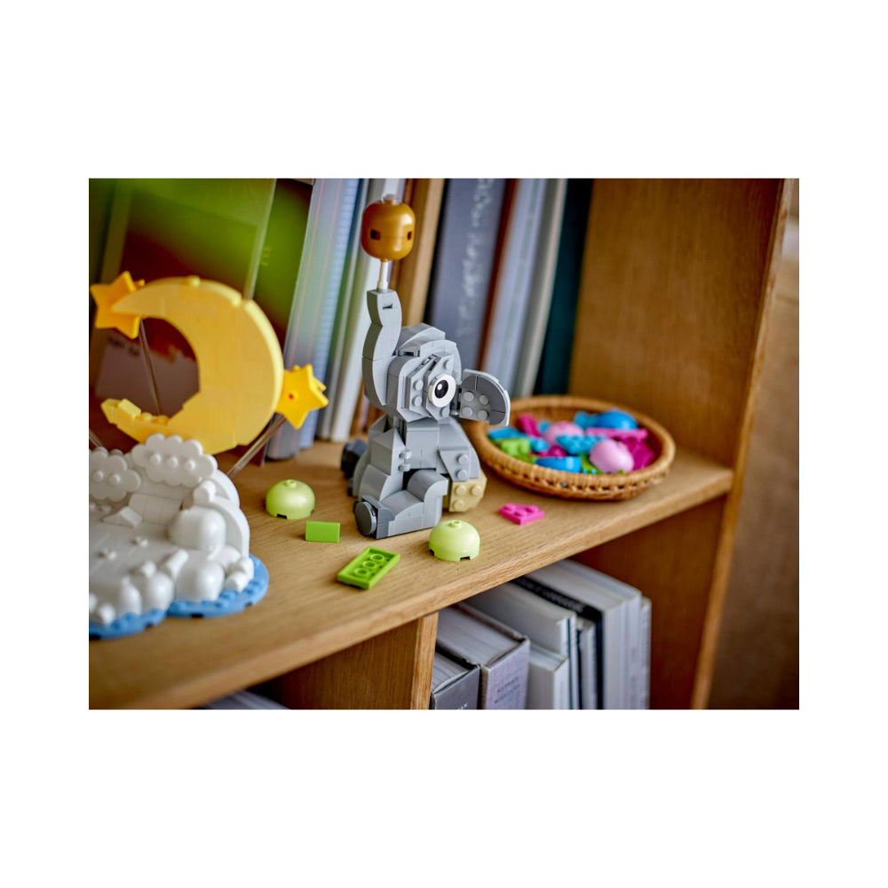 LEGO Baby Elephant in the Sky 402 Piece
