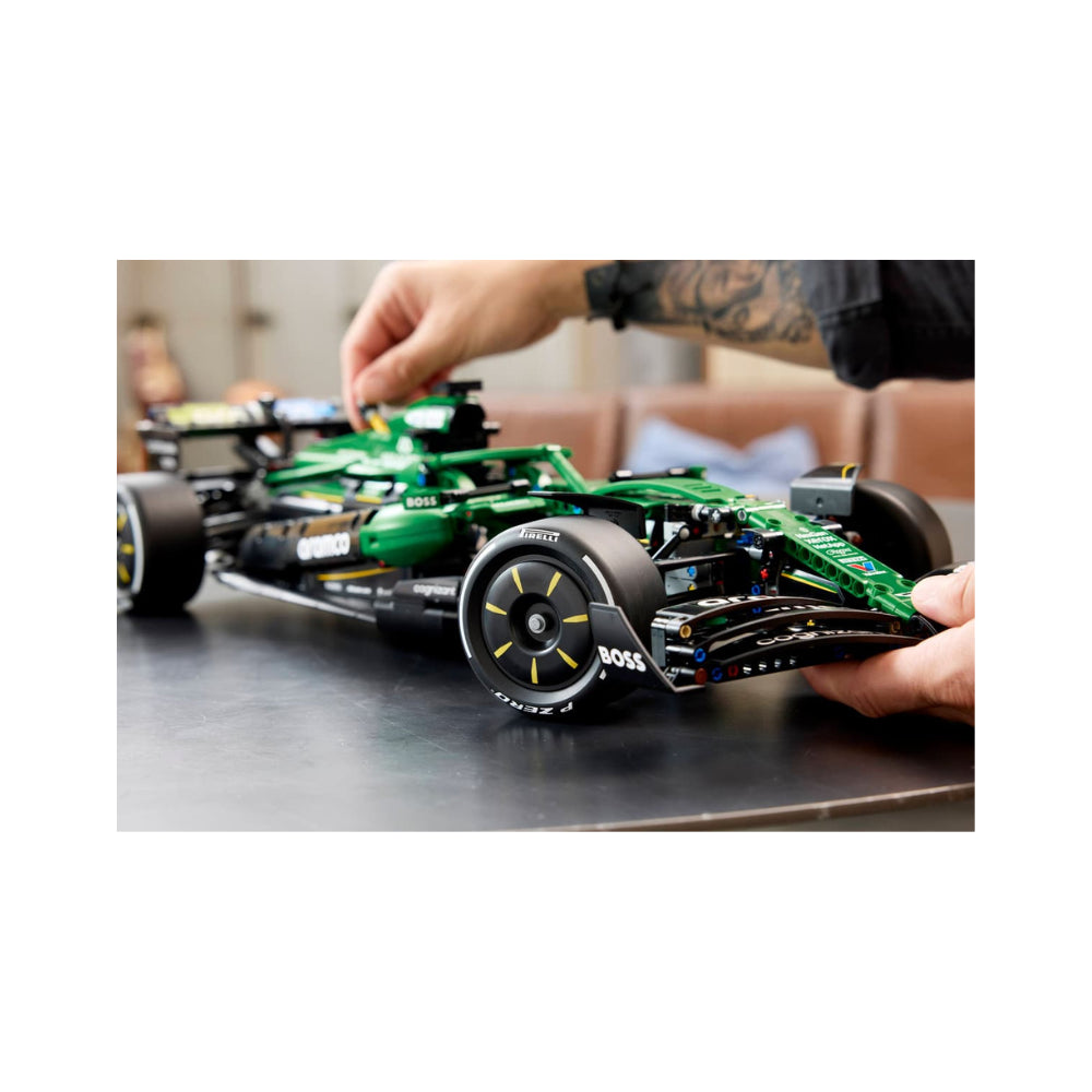 LEGO Technic Aston Martin Aramco AMR25 F1 Car - 1547 Pieces