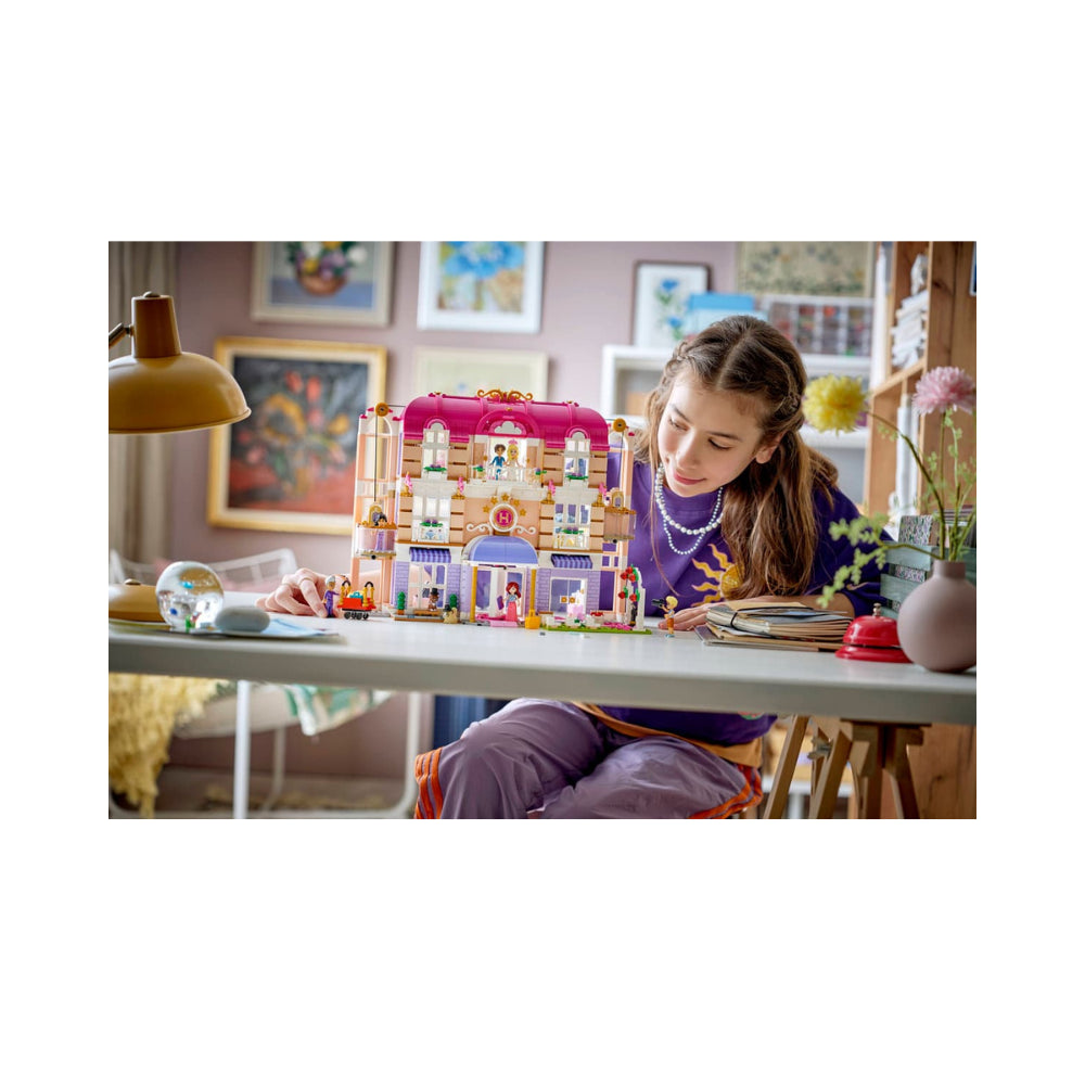 LEGO Friends Heartlake City Grand Hotel 1406 Pieces