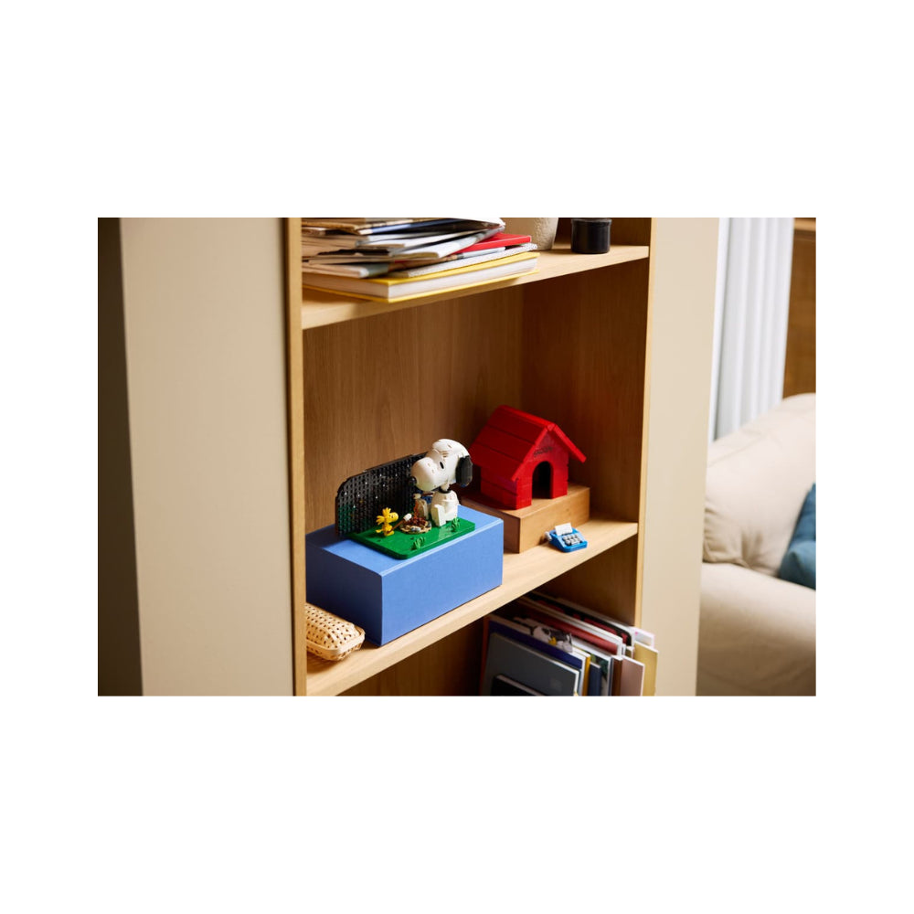 LEGO Ideas Peanuts: Snoopy's Doghouse 964 Pieces